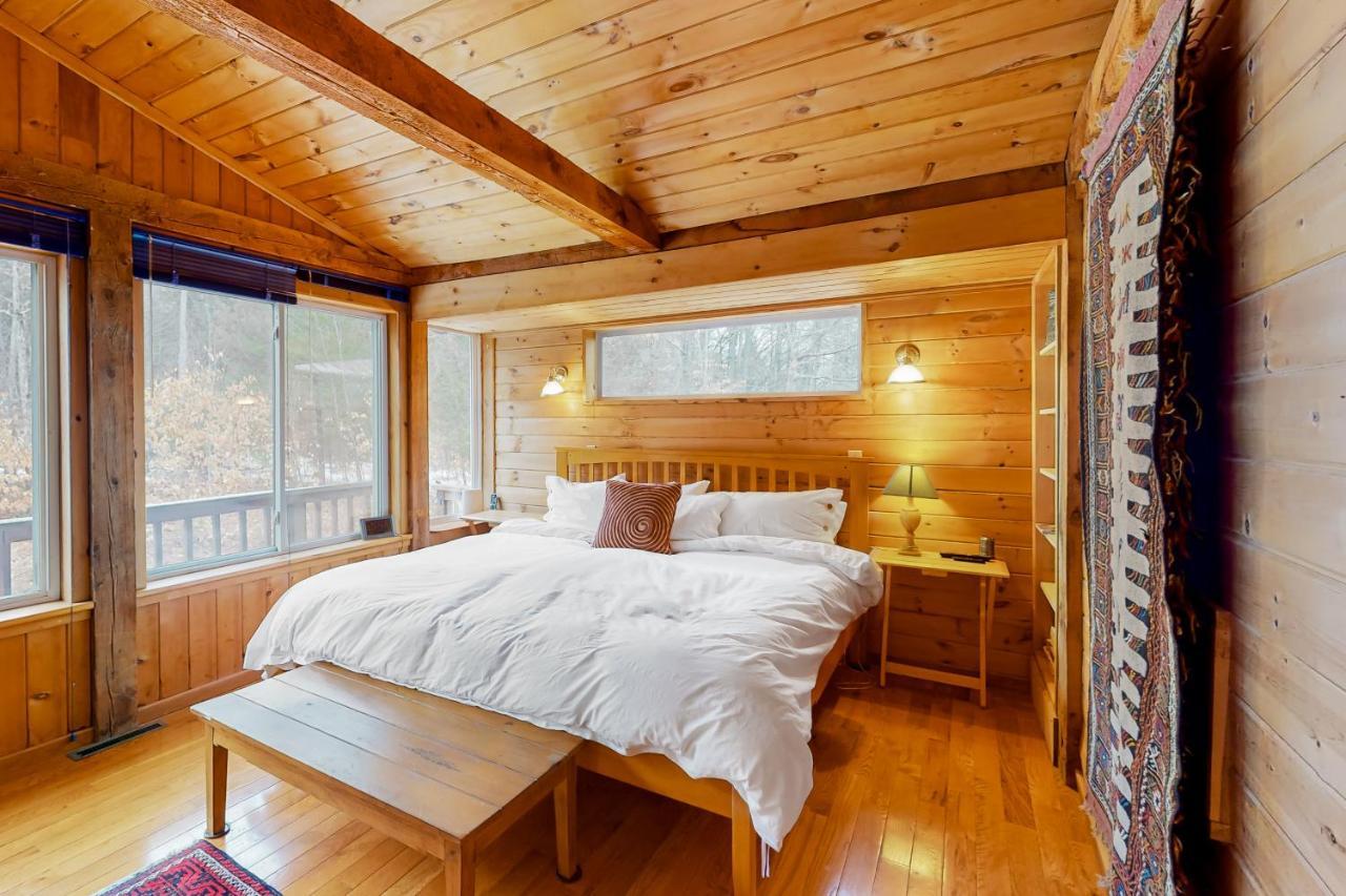 Newfane Hill Retreat Villa ภายนอก รูปภาพ