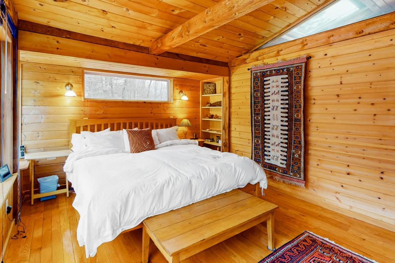 Newfane Hill Retreat Villa ภายนอก รูปภาพ